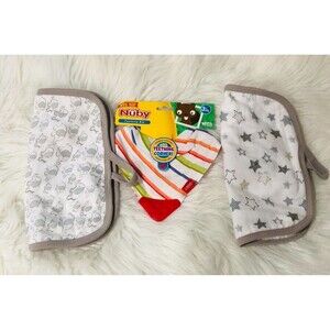 1 Nuby Baby Bandana Bibs with Teethers Infants Saliva‎ Towels 3 Pack NEW